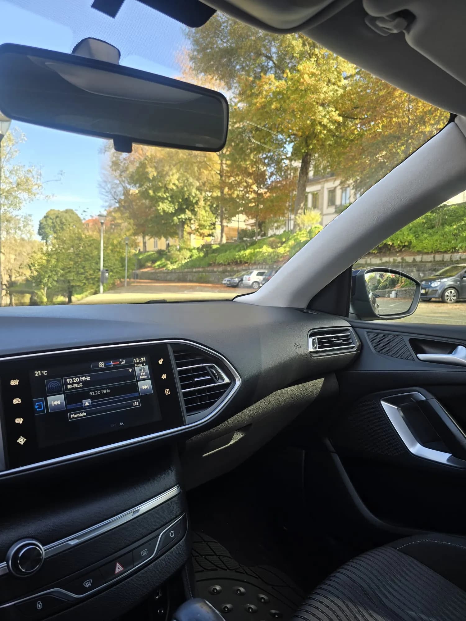 Peugeot 308 - Foto 11