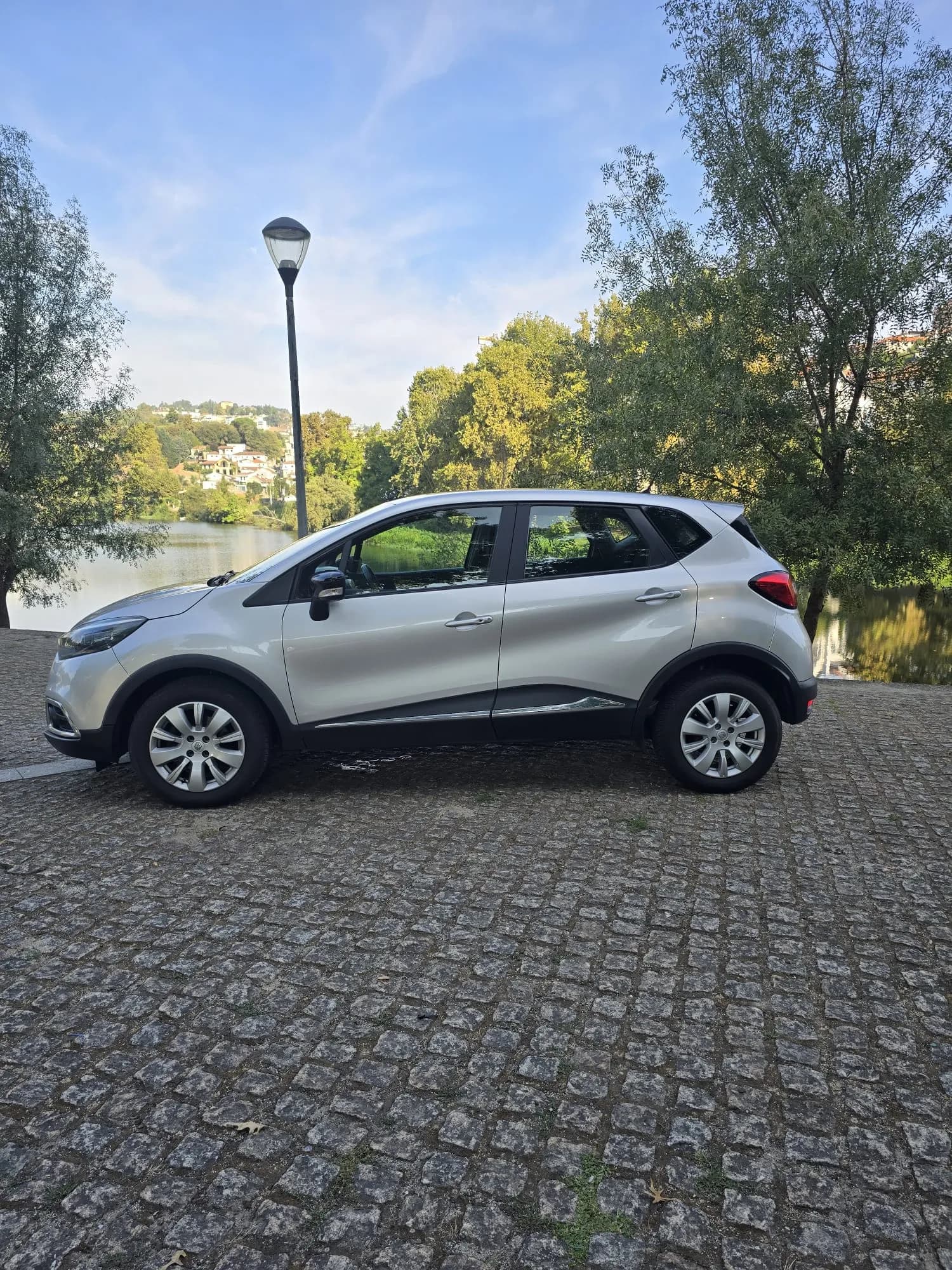 Renault Captur - Foto 5